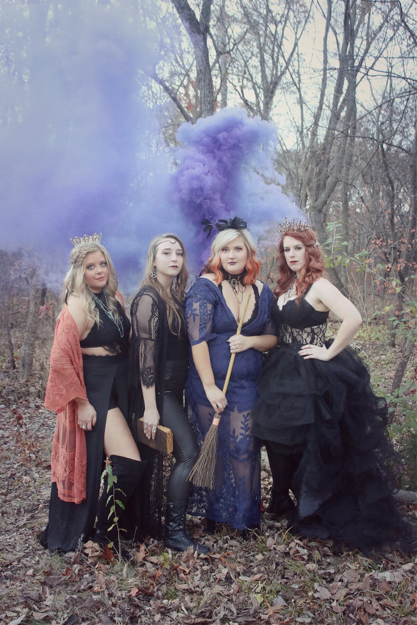 Mystical witchy women photography in Chillicothe, MO
